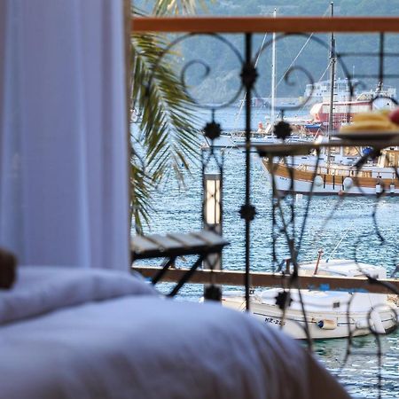 Seafront Rooms Koluna Komiža 外观 照片