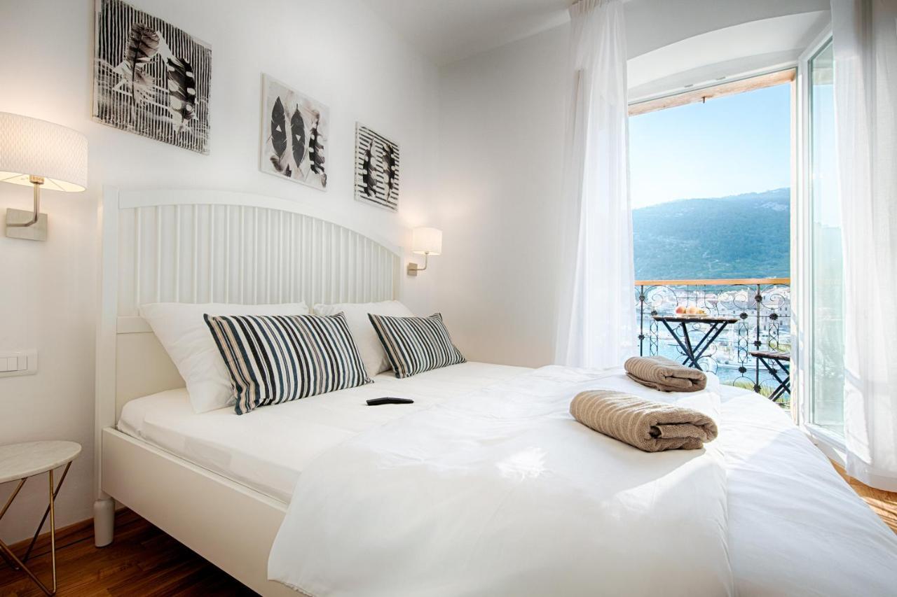 Seafront Rooms Koluna Komiža 外观 照片