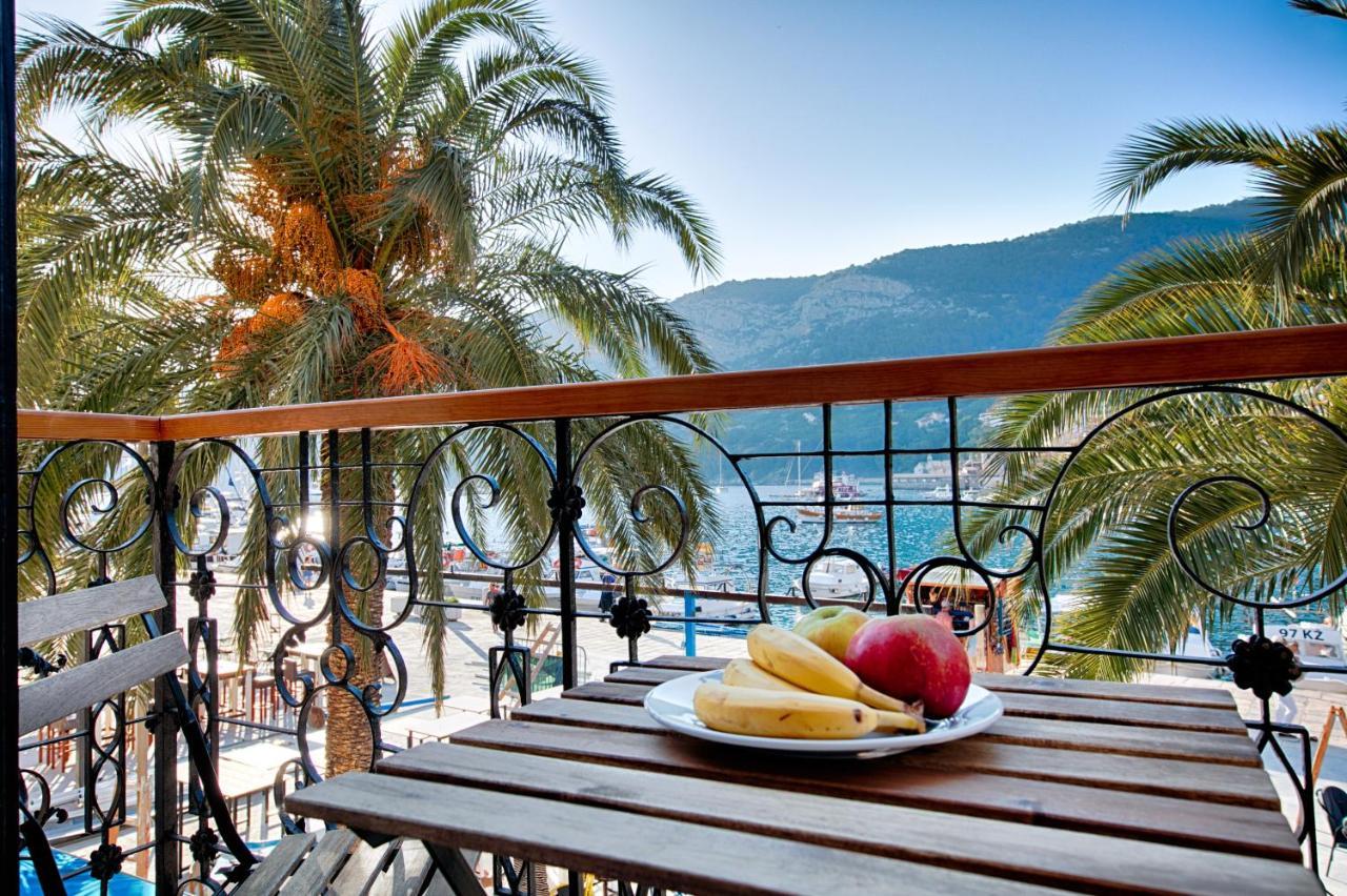 Seafront Rooms Koluna Komiža 外观 照片